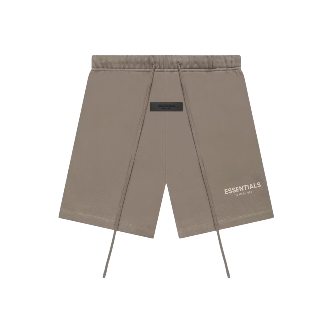 Fear of God – Essentials – Shorts in Wüstentaupe