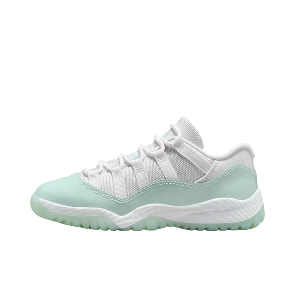 Jordan 11 Retro Low Igloo