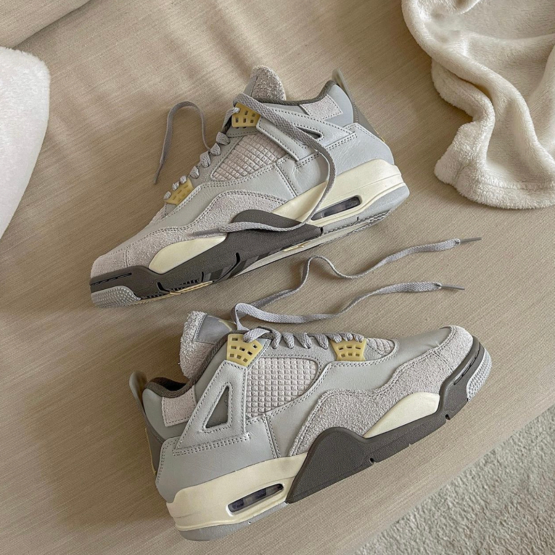 Nike Air Jordan 4 Craft Photon Dust