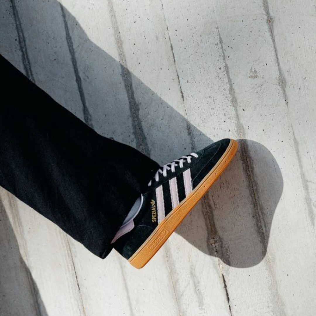 ADIDAS HANDBALL SPEZIAL CORE BLACK CLEAR PINK GUM