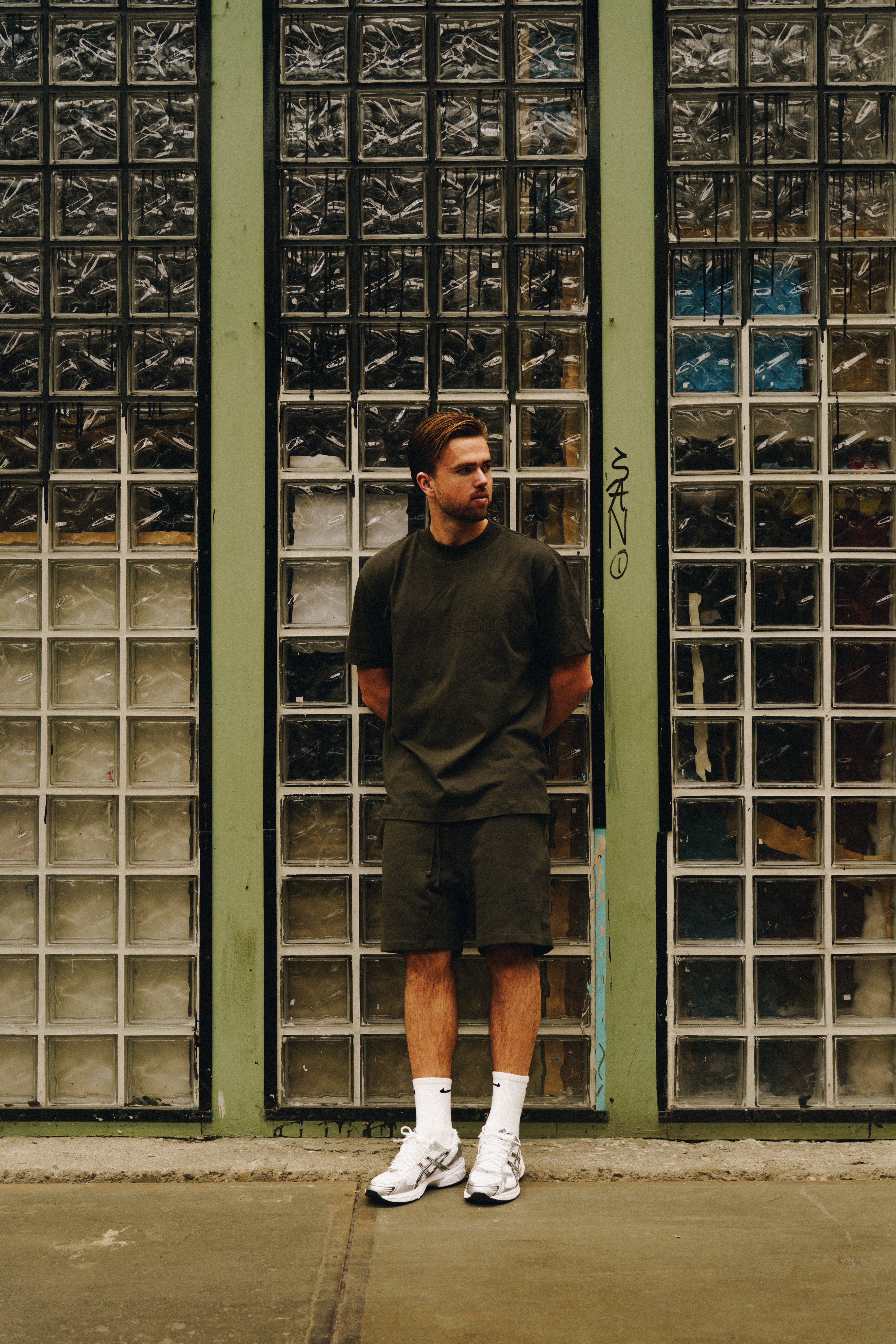 Fear of God Essentials Off Black T-shirt