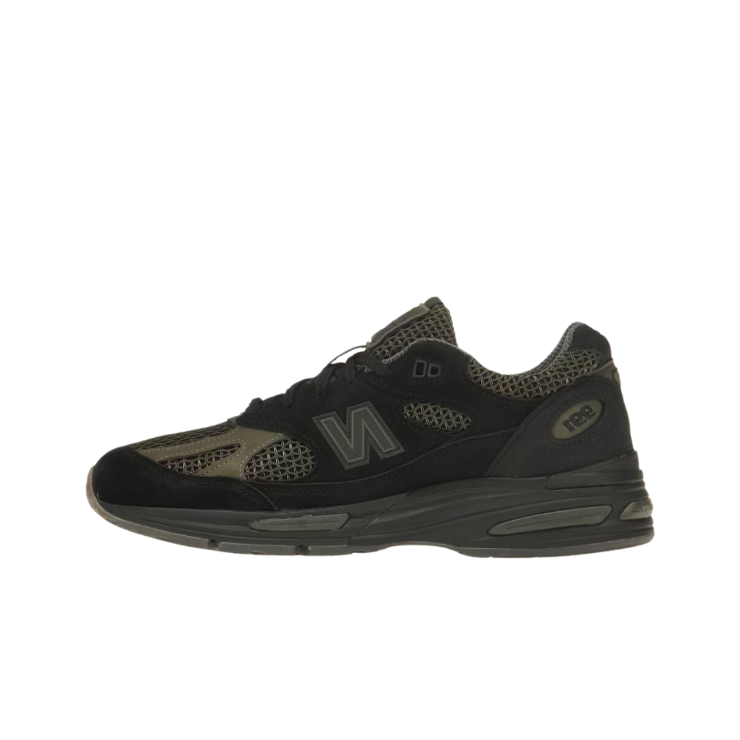 New Balance 991v2 MiUK Stone Island Black