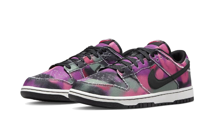 Dunk Low Graffiti Pink - DM0108-002