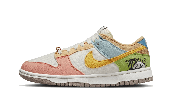 Nike Dunk Low SE Sun Club