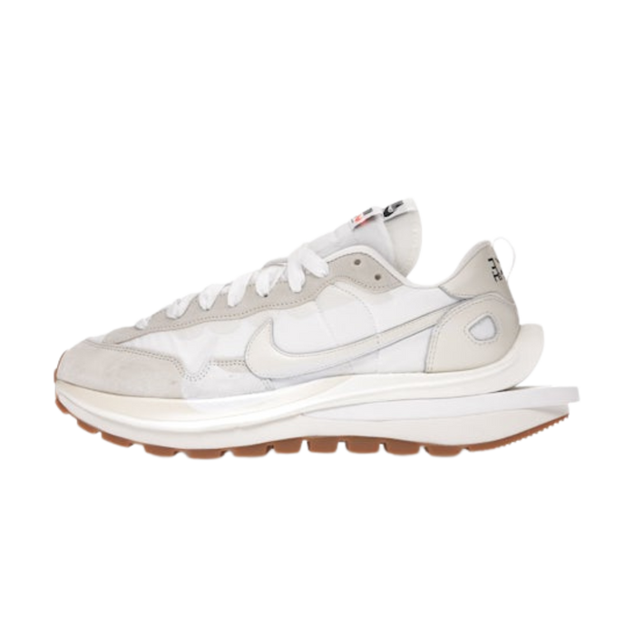 Nike Vaporwaffle sacai Sail Gum