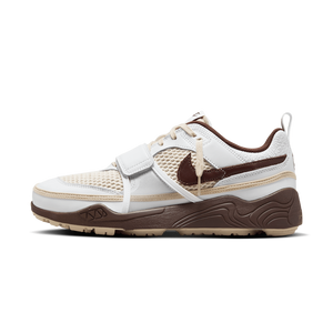 Nike Zoom Field Jaxx Travis Scott Helle Schokolade