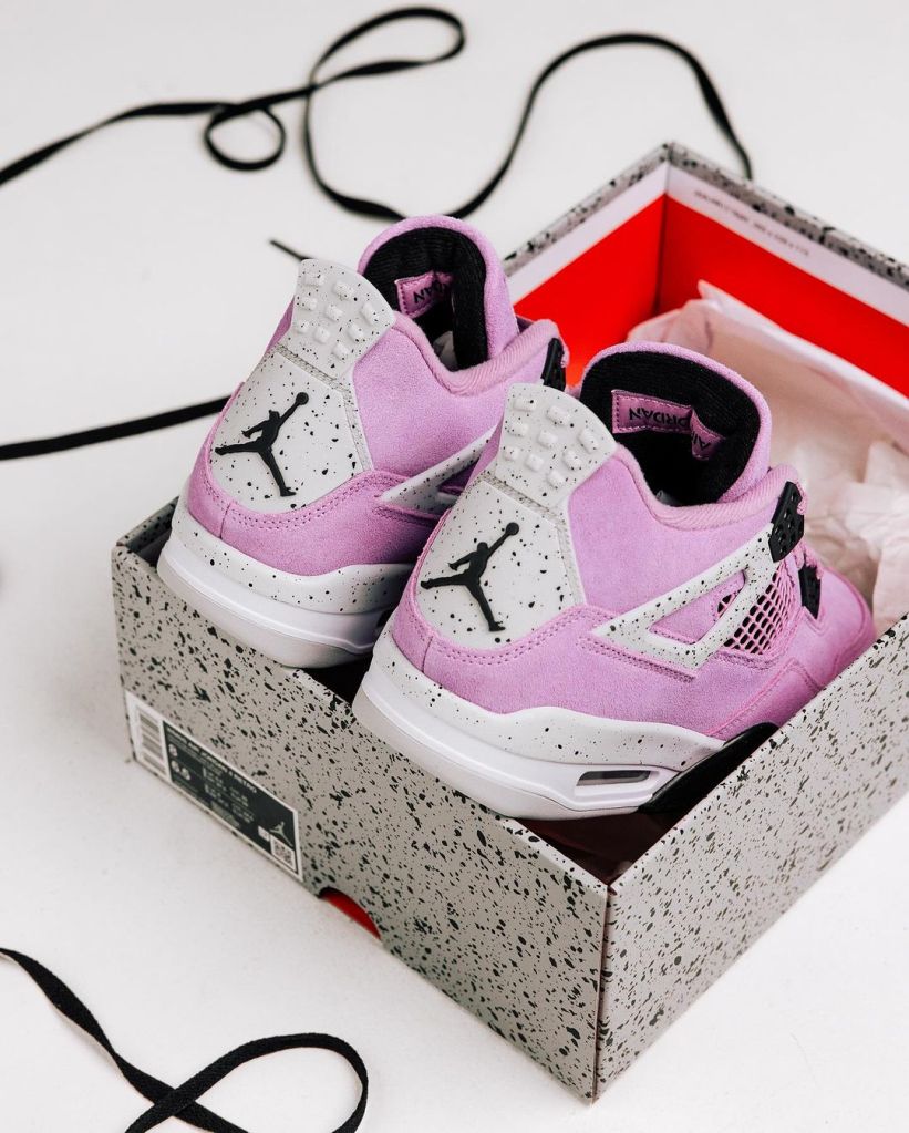 Nike Air Jordan 4 Orchid