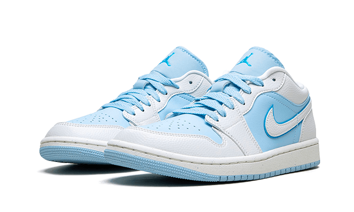 Air Jordan 1 Low SE Reverse Ice Blue - DV1299-104