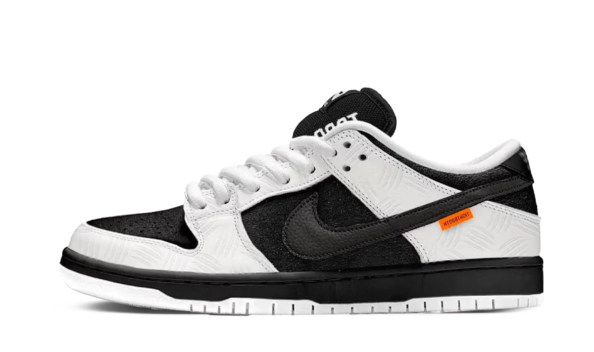 Nike SB Dunk Low X TIGHTBOOTH