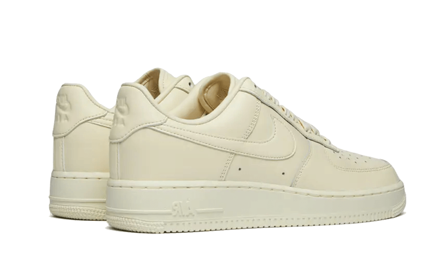 Air Force 1 Low Coconut Milk - DM0211-101