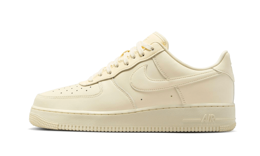 Air Force 1 Low Coconut Milk - DM0211-101