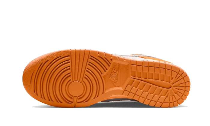 Dunk Low AS Safari Swoosh Kumquat - DR0156-800