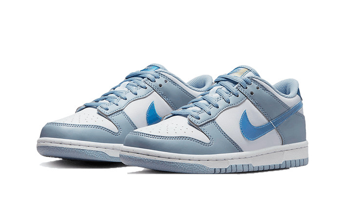 Dunk Low Hologram - FJ4668-400