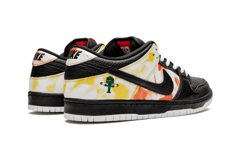 SB Dunk Low Raygun Tie Dye Home - BQ6832-001