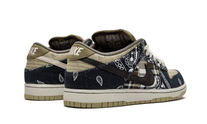 SB Dunk Low Travis Scott - CT5053-001