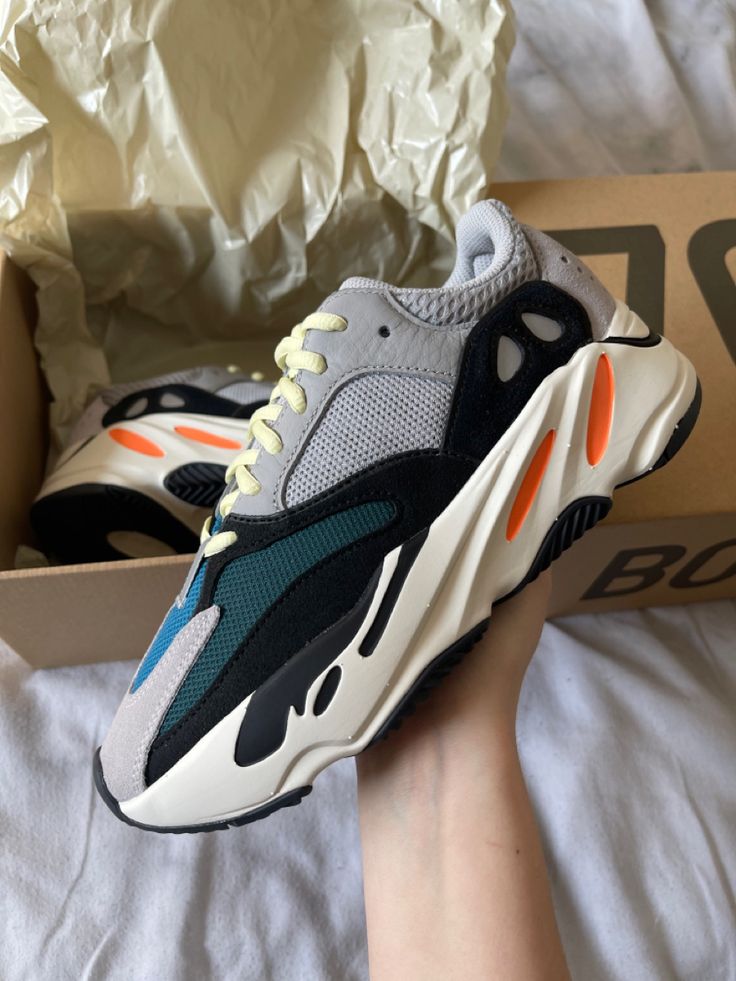 Adidas Yeezy Boost 700 V1 Wave Runner